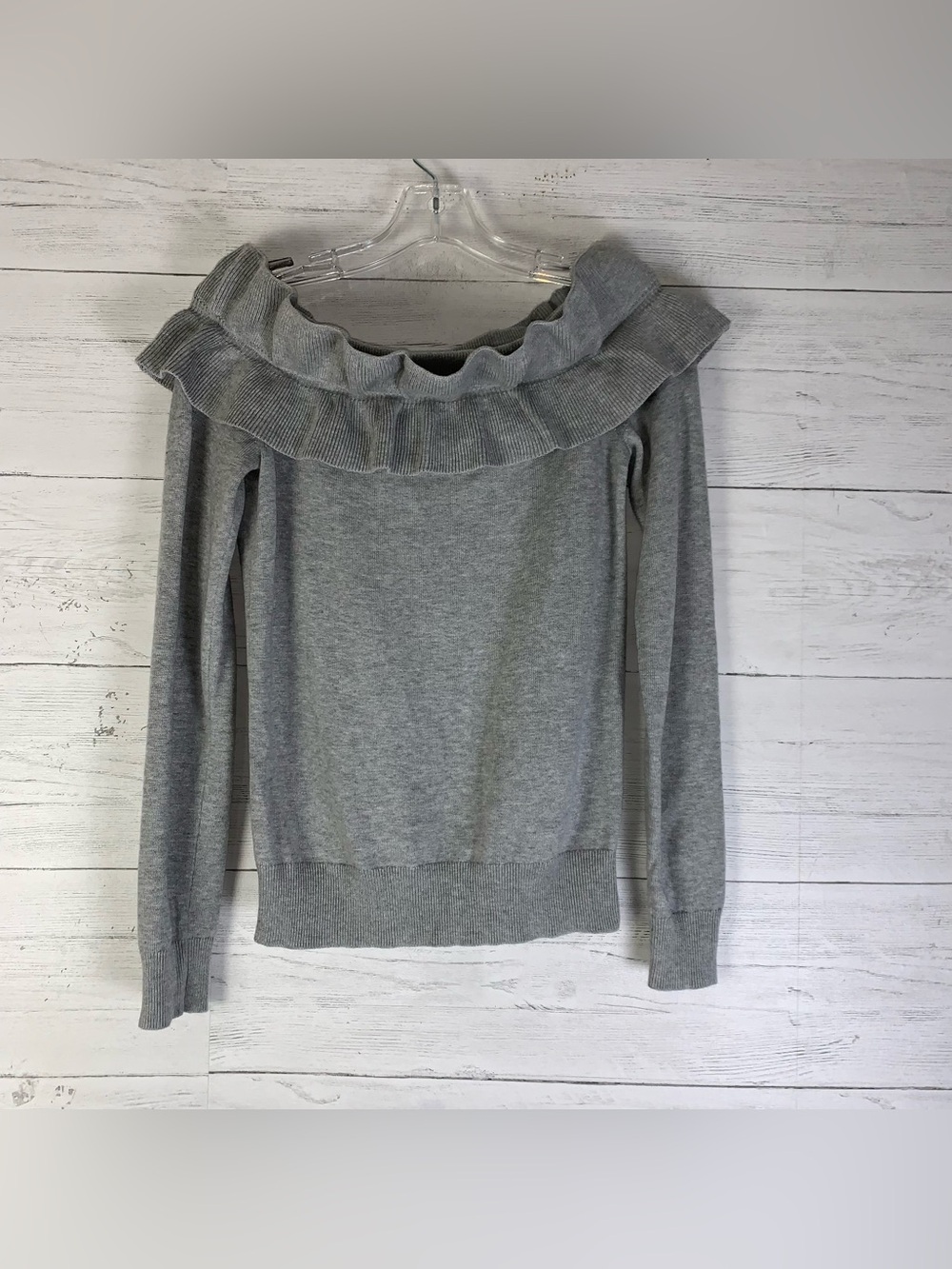 Anthropologie Endless Rose gray ruffle off the shoulder knit sweater womens  XS